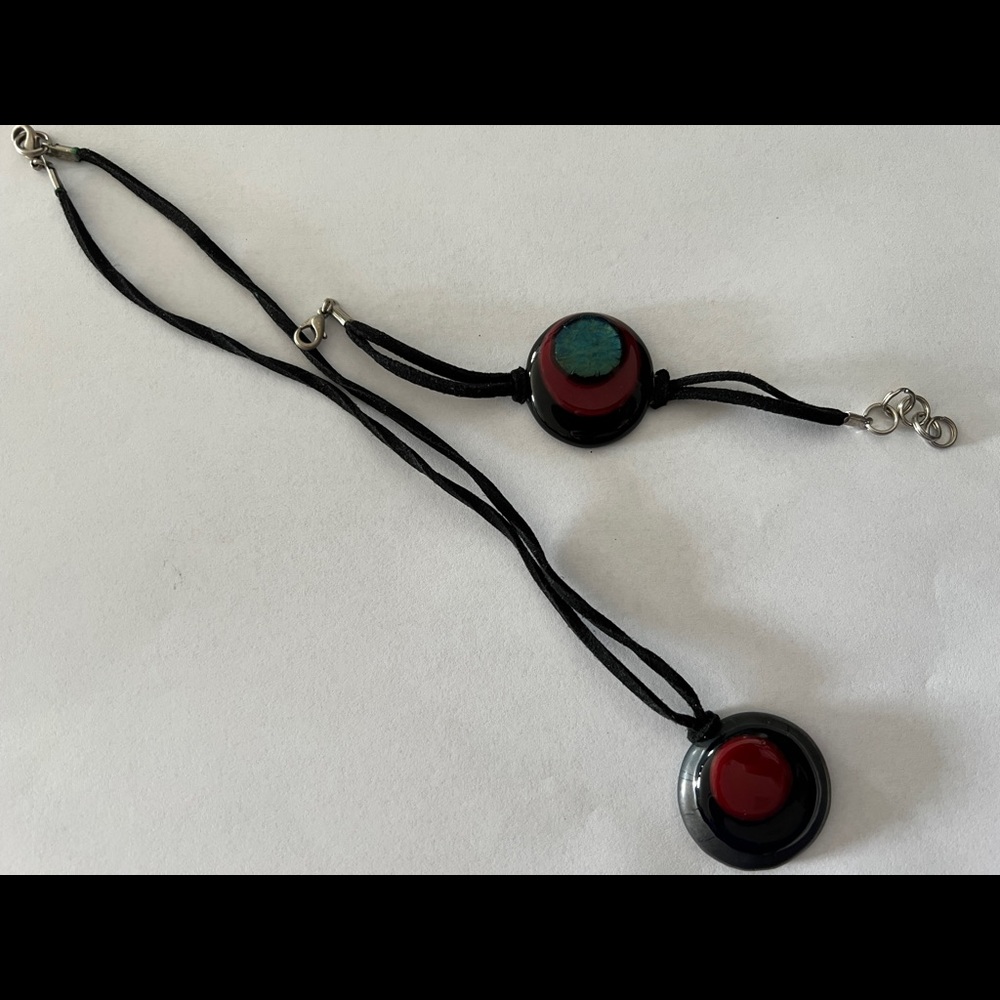 Cool Bullseye Necklace and Bracelet